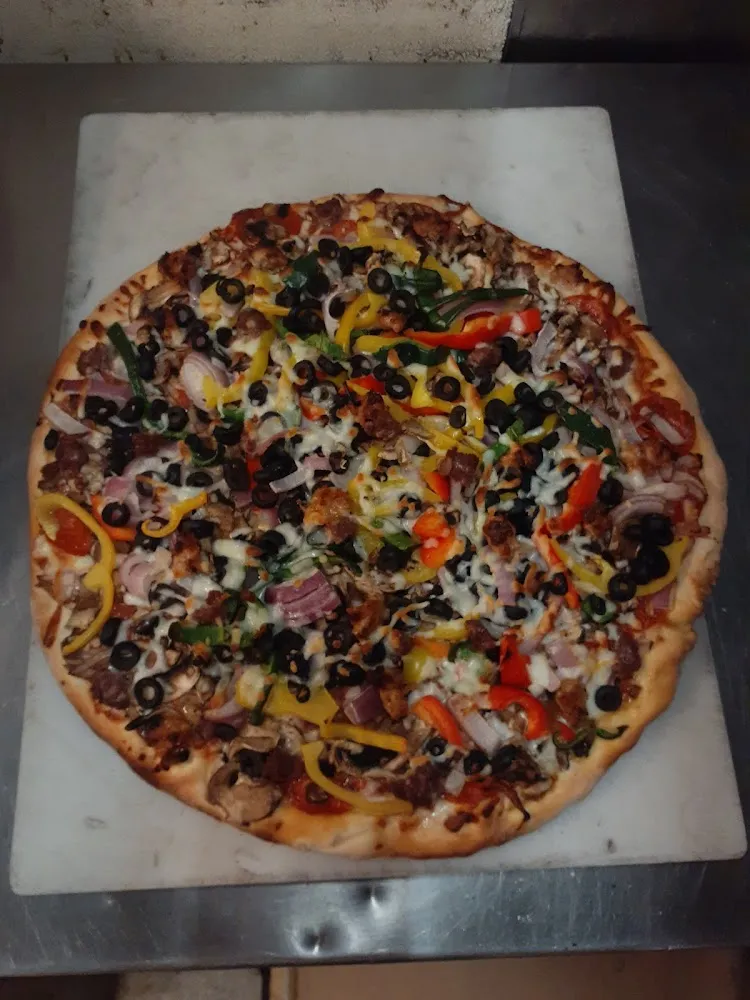 Large Combo Pizza